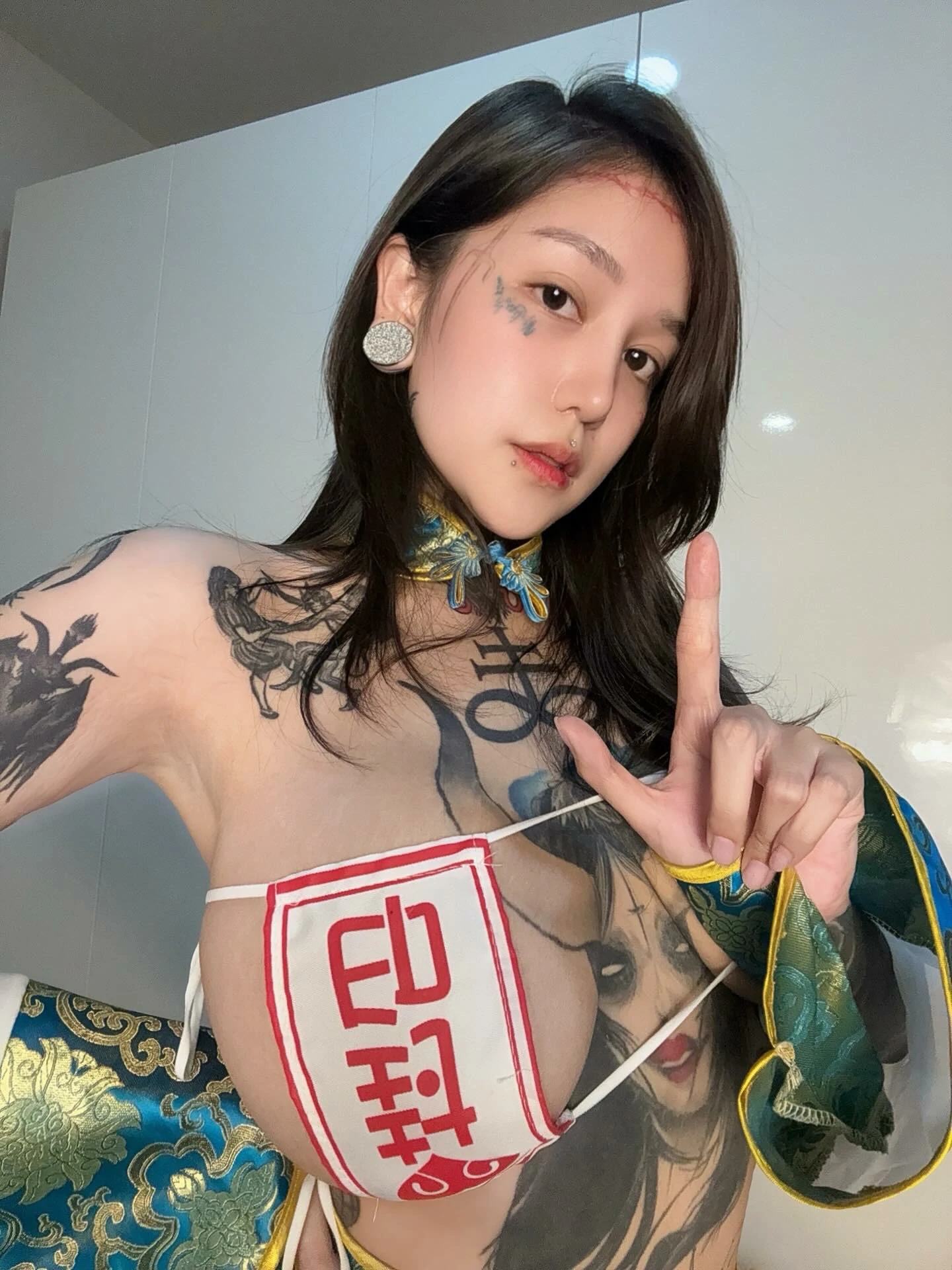 น้องมุก itmukk Vk ดาวโป๊18+